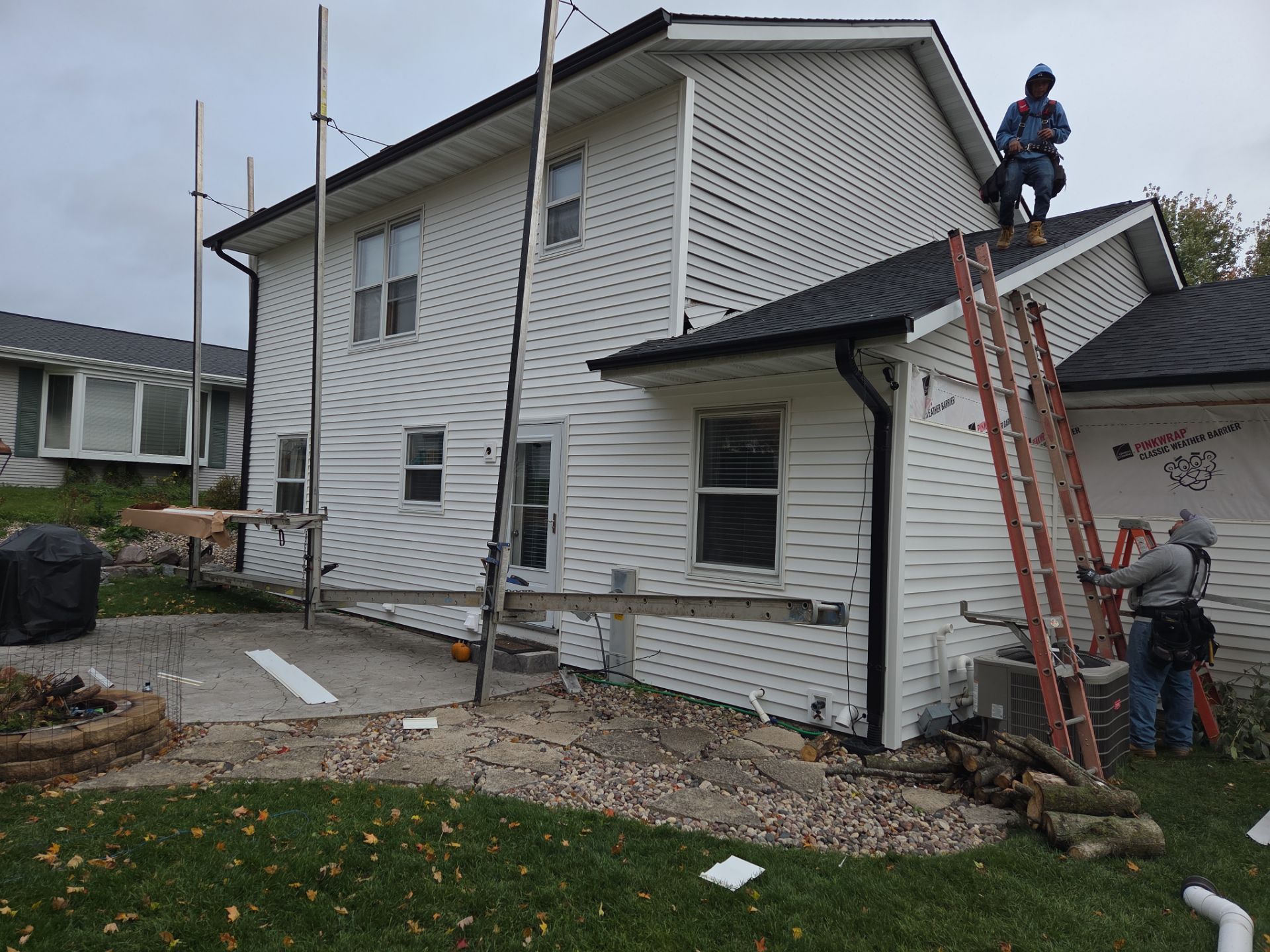 53b84960-c3e2-4f12-9243-4978bcbf2a7f